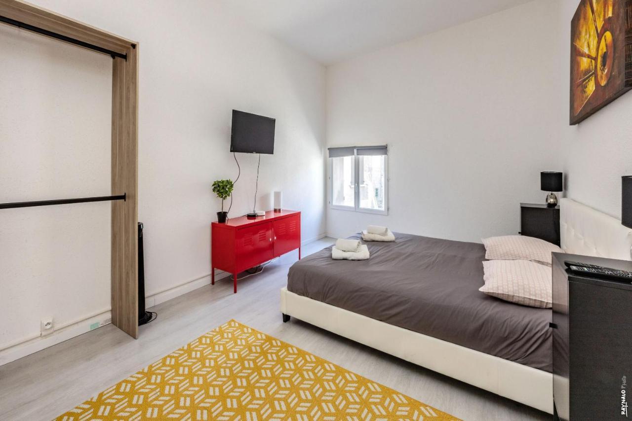 LOFT COSY - HYPERCENTRE - SAUNA - 200m2 - WIFI Graulhet Ngoại thất bức ảnh