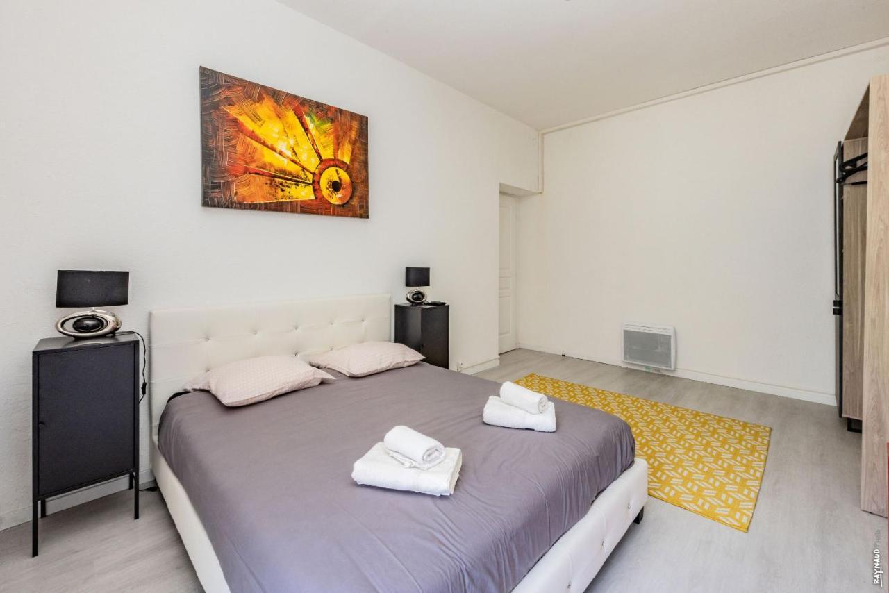 LOFT COSY - HYPERCENTRE - SAUNA - 200m2 - WIFI Graulhet Ngoại thất bức ảnh